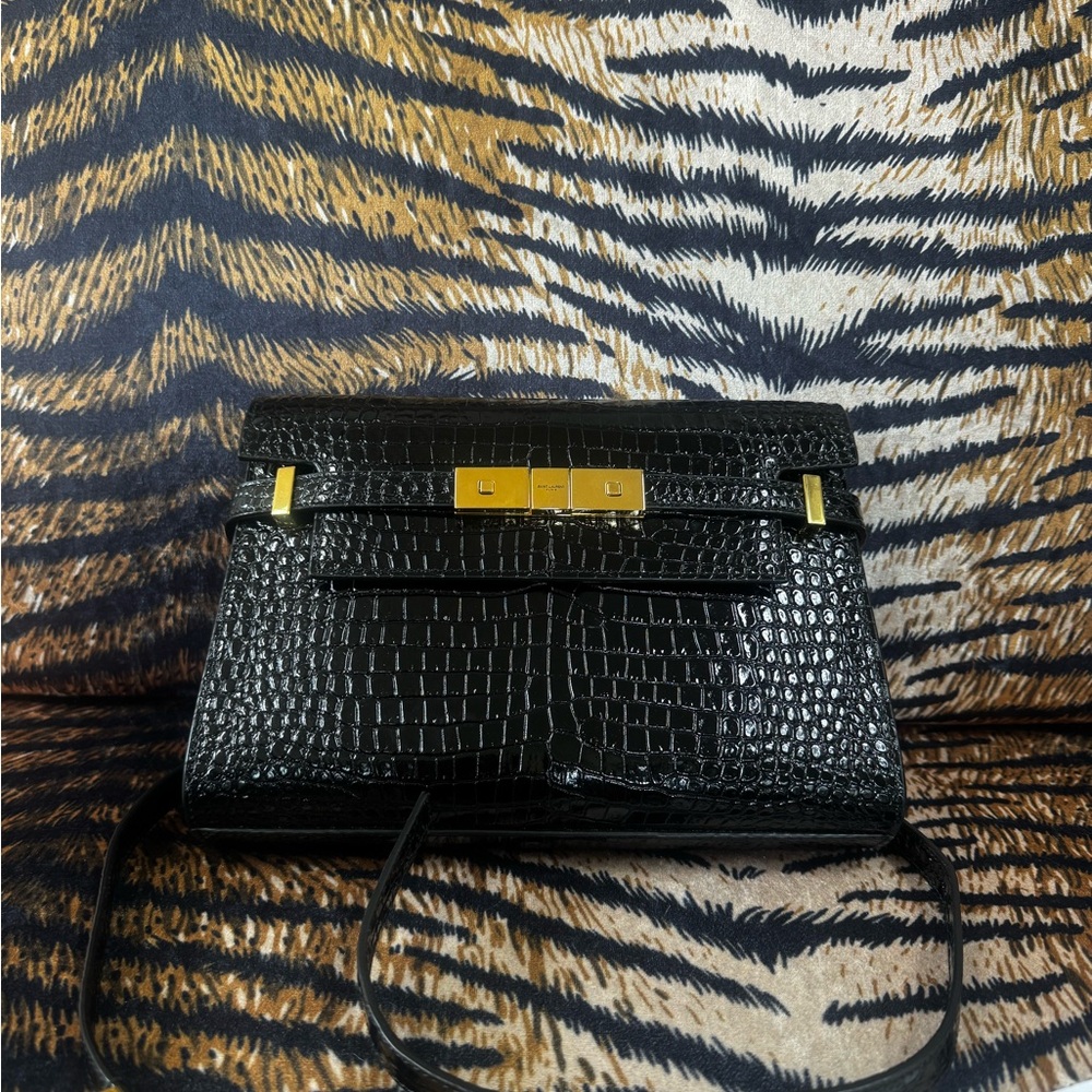 Saint Laurent Manhattan Croc-Embossed Handbag – Gold Hardware, Entrupy Auth
